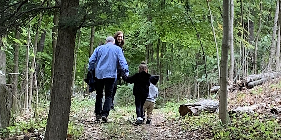 Family Hiking Trips Plug Into Nature